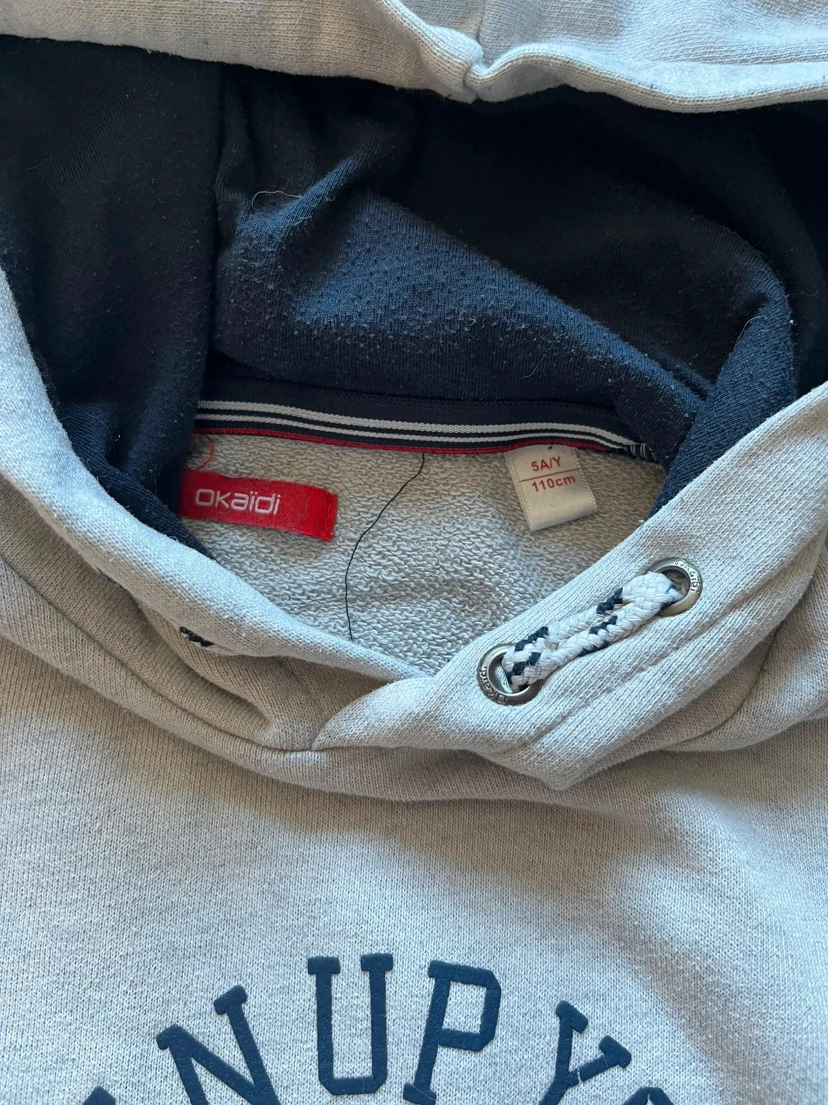 lot van 2 Okaïdi hoodies 5 jaar – comfort en stijl top 👕🔥 – photo 3